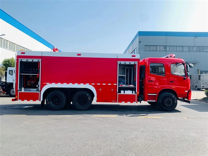 6×6 SCR 9.5L Engine GVW 41 Tons Off-road Fire Engine