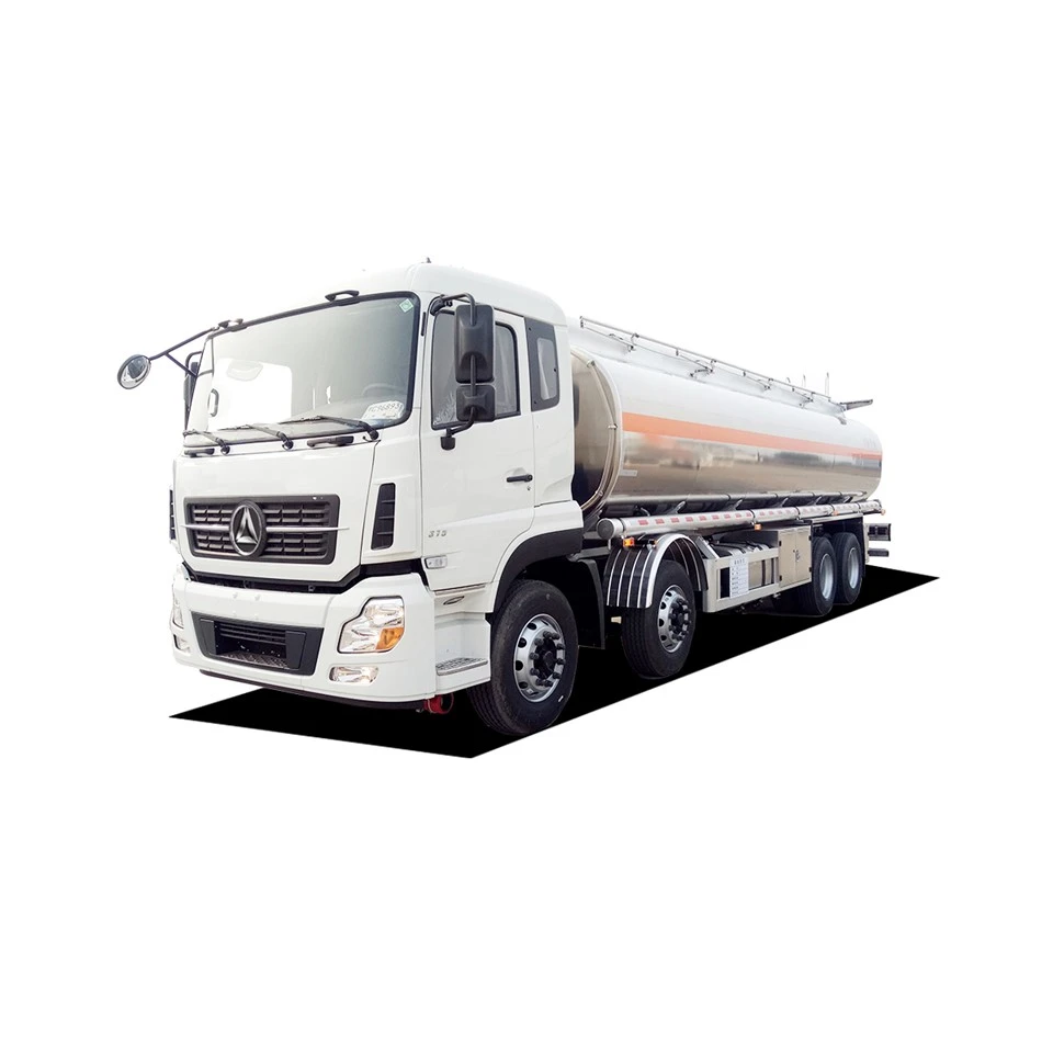 8x4 SCR 9.5L Magna 25 cbm Truck tal-karburant