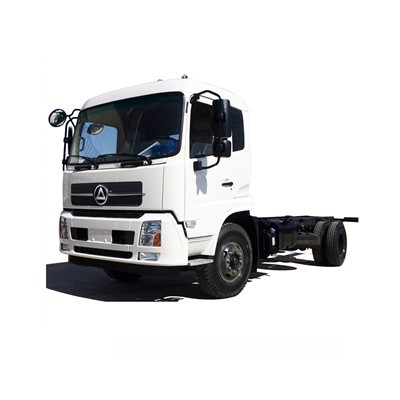 4 × 2 SCR 6.7L Magna 24 tunnellata trakk